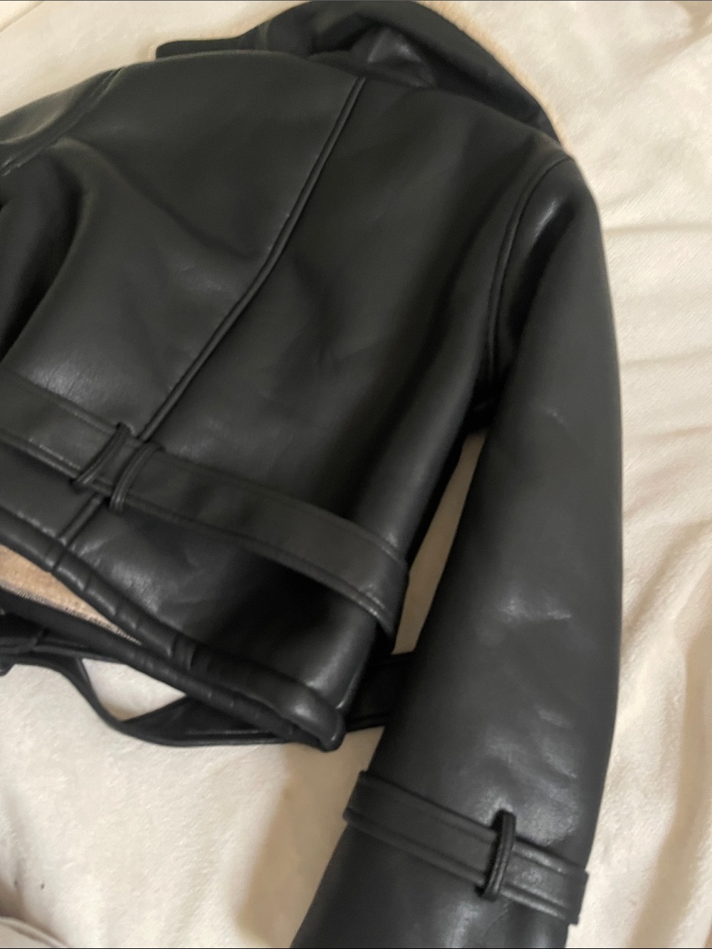 Commense Black Faux Leather Biker Jacket with Cream Shearling Collar - Picture 8 of 9